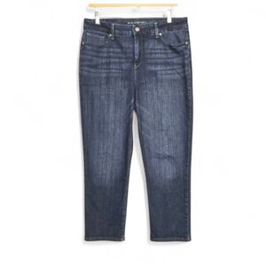 Chico's So Lifting crop jeans. Blue. Size 1 in Chico's or 8 US
